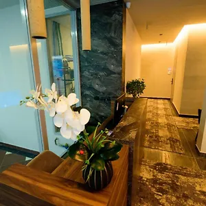 Zeneli Hotel